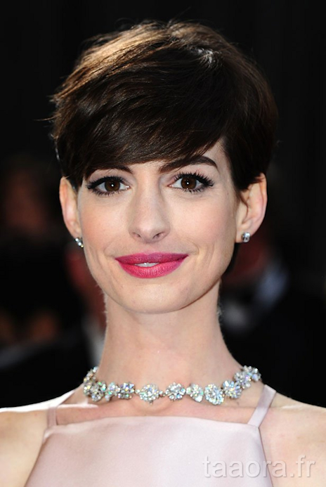 La coiffure d’Anne Hathaway aux Oscars 2013