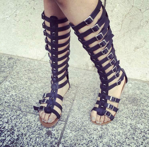 Sandales noires style gladiateur