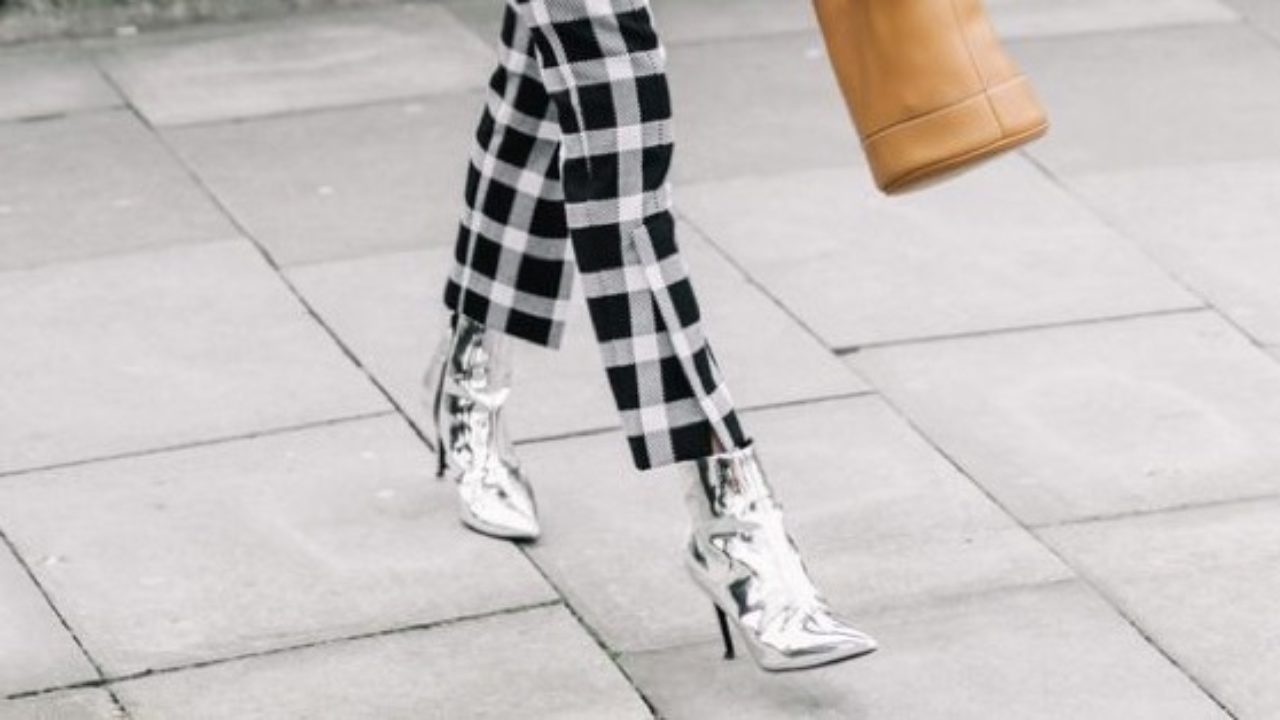 chaussures argentées