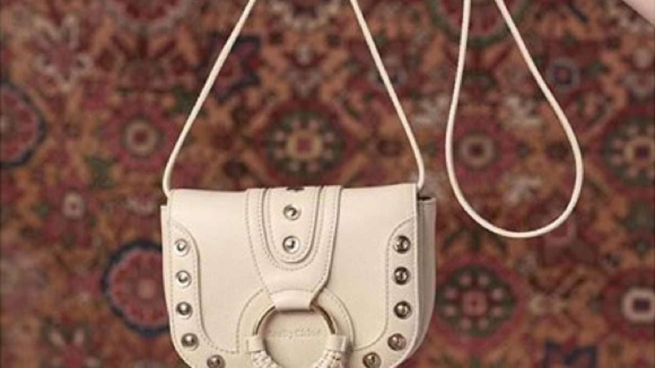 Ce Sac Beige See By Chloe Nous Fait De L Oeil Taaora Blog Mode Tendances Looks