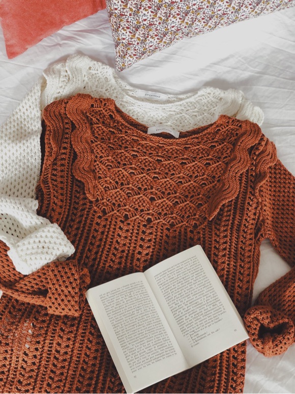 Pull macramé style romantique