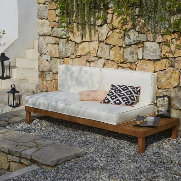 Décoration de jardin banquette