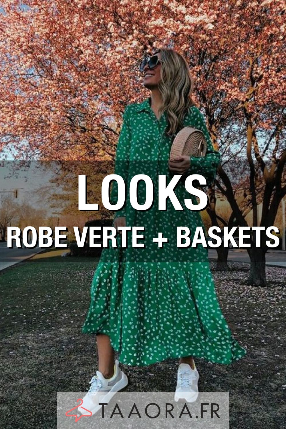 Comment porter une robe longue verte avec des baskets ?